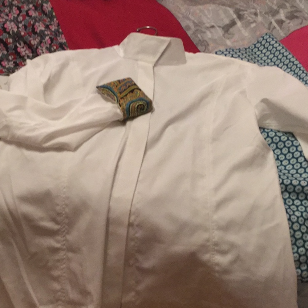 Winner winner! Essex Classic Show Shirt - Picture 4 of 7